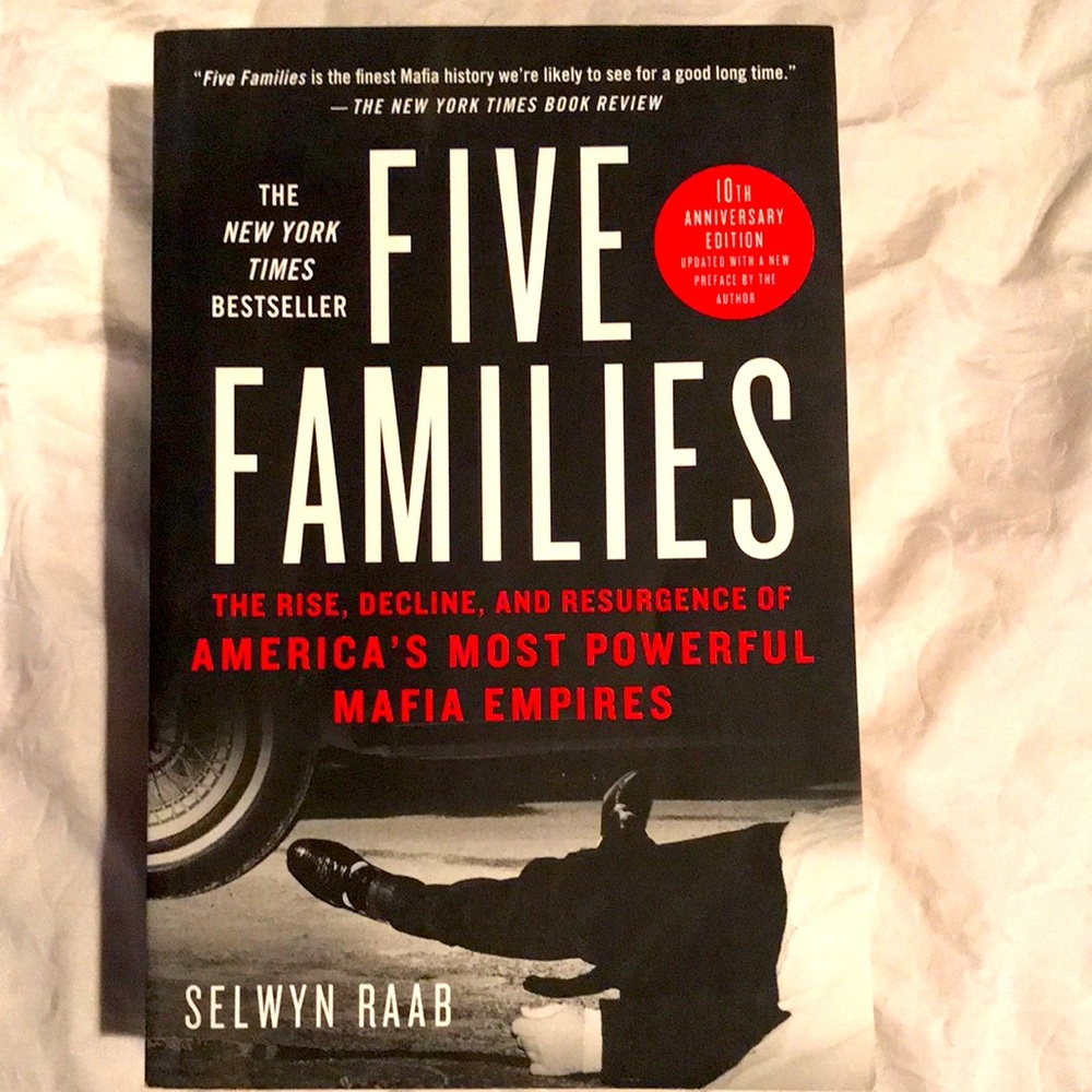 “Five Families” paperback book. Author: Selwyn Raab.
